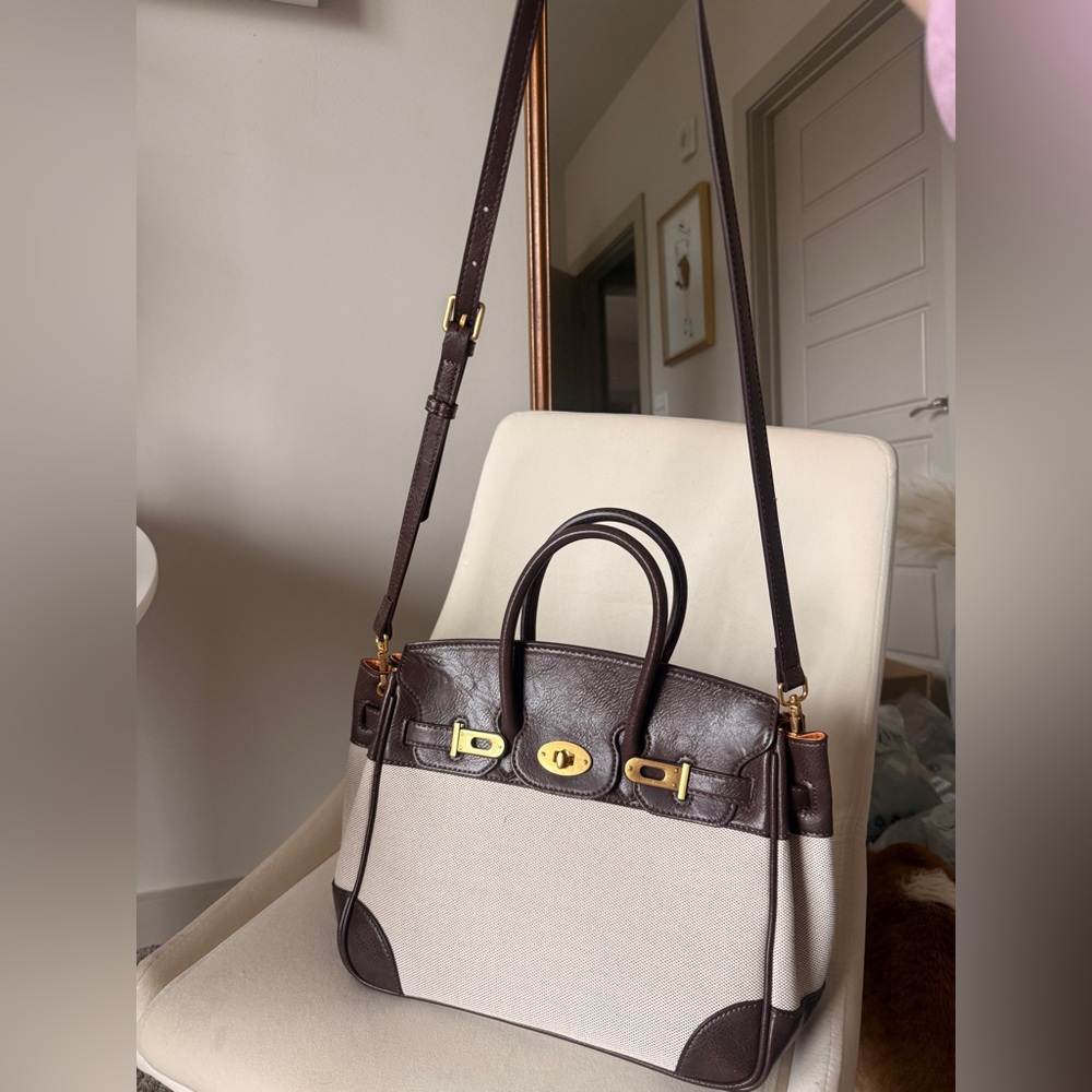 VELANTRA WEEKENDER: Elegant Brown and Cream Women's Handbag - Picture 16 of 16